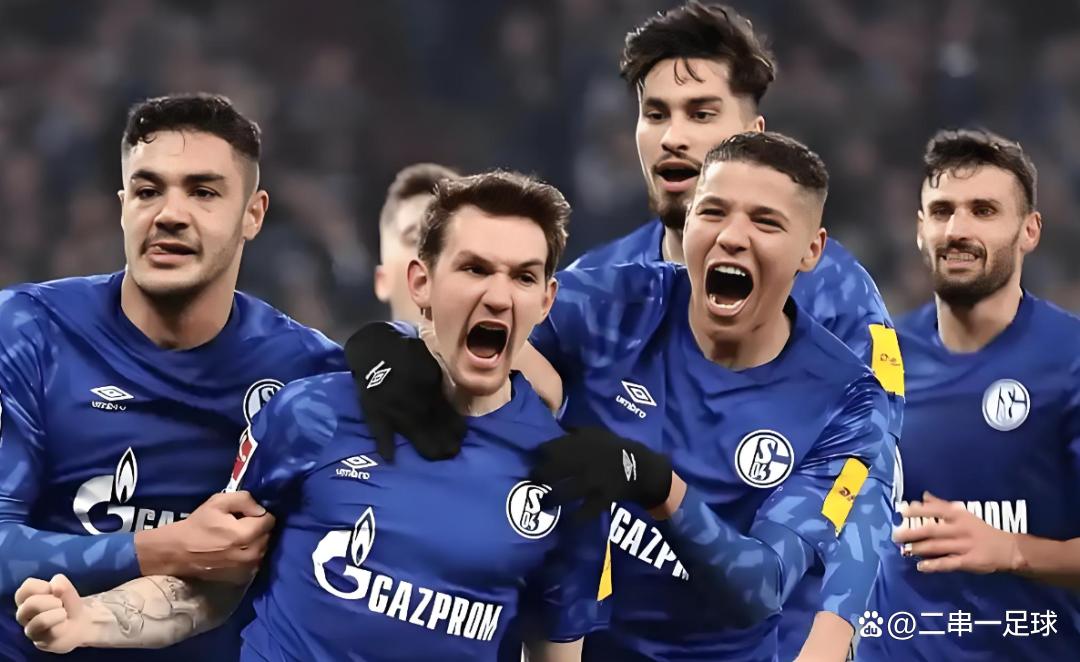 包含欧联赛程吃紧，那不勒斯今晚官宣签约，质疑声仍在，更衣室氛围转暖的词条-开云APP